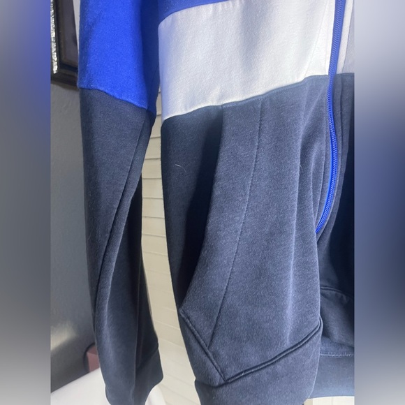 ADIDAS Men's Blue, White, and Black Zip-Up jacket - Picture 7 of 12